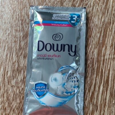 Downy AntiBac Laundry 33ml /ดาวน์นี่ ผลิตภัณฑ์น้ำยาซักผ้า สูตรแอนตี้แบค ลดกลิ่นอับชื้นจากแบคทีเรีย 33มล.